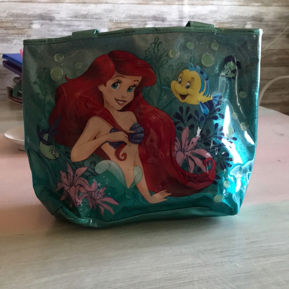 Ariel tote bag